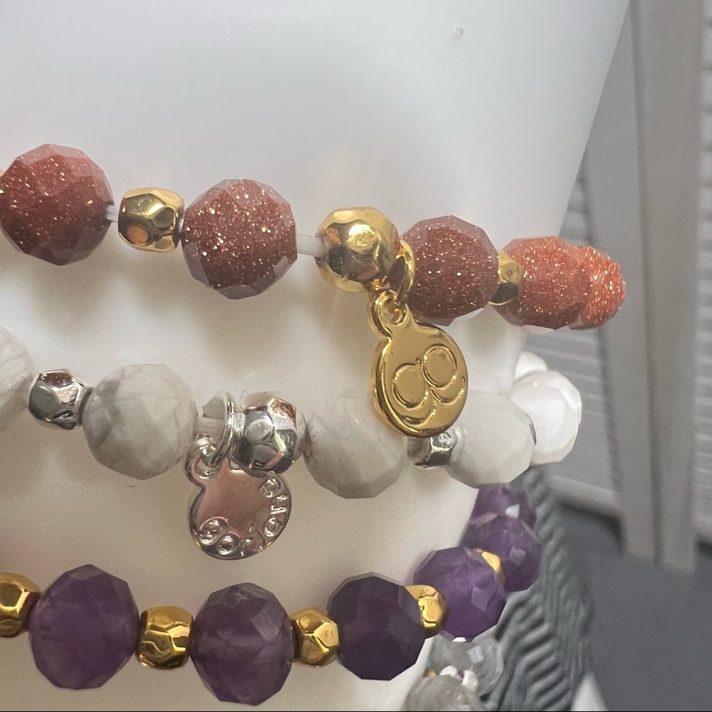GORJANA Set of 4 Mixed Beaded Bracelets NWOT - Picture 4 of 12